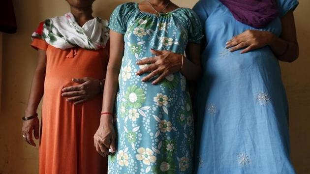 With impending ban surrogate mothers grab last chance to rent a womb