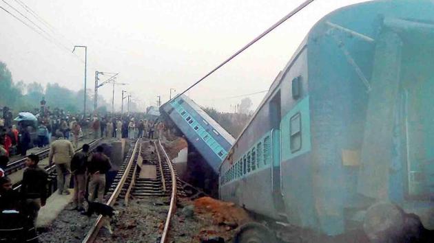 The Bihar police have arrested three persons in connection with the case and one of the arrested has claimed that he and his associates were also behind the derailment of Indore-Patna Express on November 20 near Kanpur in which 148 passengers died.(PTI file photo) The Bihar police have arrested three persons in connection with the case and one of the arrested has claimed that he and his associates were also behind the derailment of Indore-Patna Express on November 20 near Kanpur in which 148 passengers died.(PTI file photo)