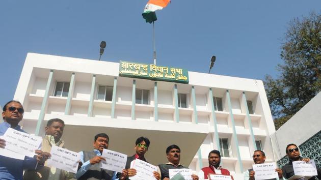 Opposition leaders demonstrating during the ongoing budget session of Jharkhand assembly at assembly premises in Ranchi on Thursday (Parwaz Khan/HT Photo) Opposition leaders demonstrating during the ongoing budget session of Jharkhand assembly at assembly premises in Ranchi on Thursday (Parwaz Khan/HT Photo)