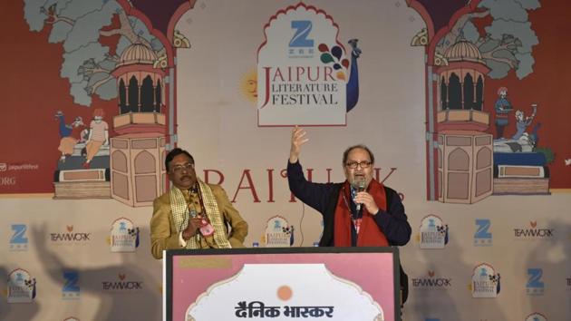(L to R) Pavan Varma and Saeed Naqvi speak at the session ‘Across the Rivers: Ganga Jamuni Tehzeeb’. (Saumya Khandelwal/HT PHOTO)