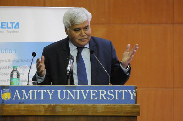 Chairman of Telecom Regulatory Authority of India RS Sharma was also present and addressed the students. (Burhaan Kinu/HT PHOTO) Chairman of Telecom Regulatory Authority of India RS Sharma was also present and addressed the students. (Burhaan Kinu/HT PHOTO)