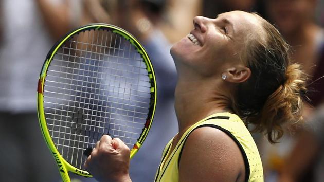 Svetlana Kuznetsova defeated Jelena Jankovic 6-4, 5-7, 9-7 to enter the fourth round of the 2017 Australian Open.(REUTERS)