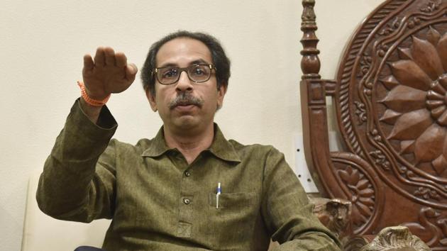 Shiv Sena chief Uddhav Thackarey addresses the media during a press confrence at Matoshree on Thursday.(Anshuman Poyrekar/HT)