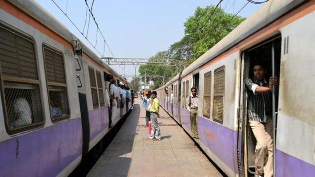 The mega block on the harbour line will be between Neral and Panvel stations.(HT FILE)