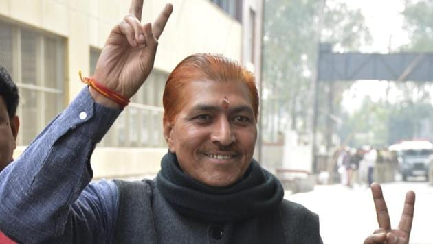 The RLD has gone ahead and declared its first list of candidates, including Madan Bhaiya, considered a muscleman, from Loni in Ghaziabad. (Sakib Ali/HT Photo) The RLD has gone ahead and declared its first list of candidates, including Madan Bhaiya, considered a muscleman, from Loni in Ghaziabad. (Sakib Ali/HT Photo)