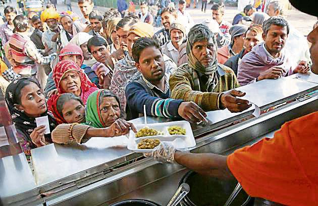 The Rajasthan government-run kitchen offers breakfast for ₹5 and lunch for ₹8.(HT file) The Rajasthan government-run kitchen offers breakfast for ₹5 and lunch for ₹8.(HT file)
