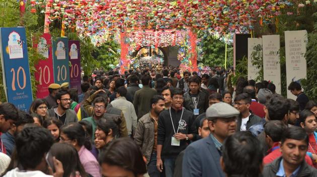 Visitors on the third day of the Jaipur Literature Festival at Diggi Palace, Jaipur, on Saturday. (Prabhakar Sharma/HT Photo) Visitors on the third day of the Jaipur Literature Festival at Diggi Palace, Jaipur, on Saturday. (Prabhakar Sharma/HT Photo)