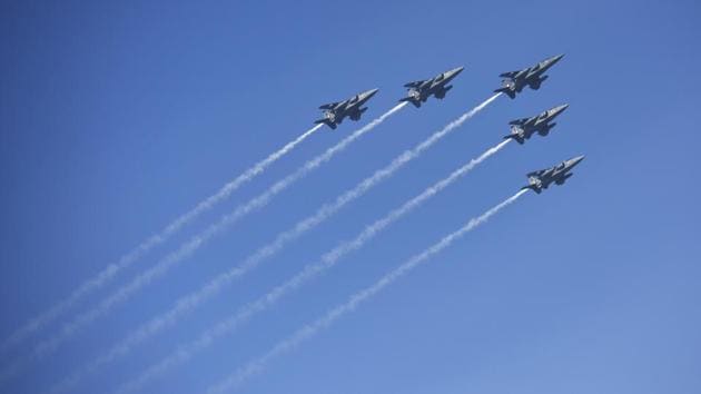 Indian Air Force Jaguars fly over Rajpath during Republic Day rehearsals in New Delhi. (Vipin Kumar/HT PHOTO) Indian Air Force Jaguars fly over Rajpath during Republic Day rehearsals in New Delhi. (Vipin Kumar/HT PHOTO)