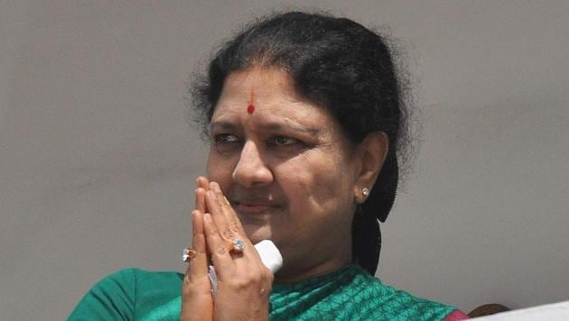 AIADMK General Secretary Sasikala claimed on Saturday that she had directed the party and the government to make sustained efforts to ensure Jallikattu is held.(V. Srinivasulu/Hindustan Times) AIADMK General Secretary Sasikala claimed on Saturday that she had directed the party and the government to make sustained efforts to ensure Jallikattu is held.(V. Srinivasulu/Hindustan Times)