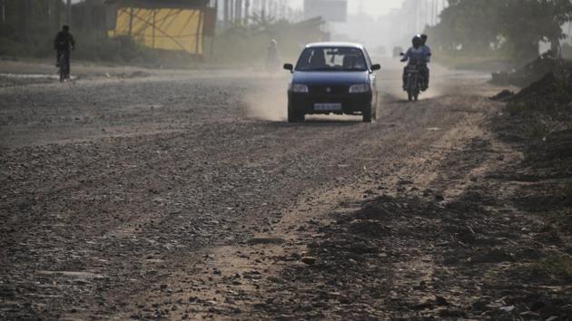 Poor condition of the Southern Peripheral Road (SPR) in Gurgaon. (HT File Photo) Poor condition of the Southern Peripheral Road (SPR) in Gurgaon. (HT File Photo)