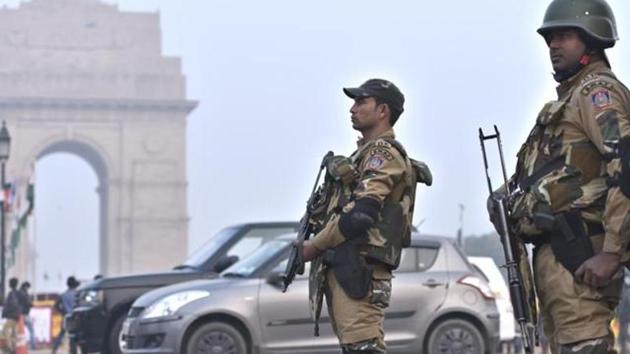 The national capital has been brought under ground-to-air security cover with thousands of armed personnel keeping a tight vigil for the Republic Day celebrations here.(HT File Photo)