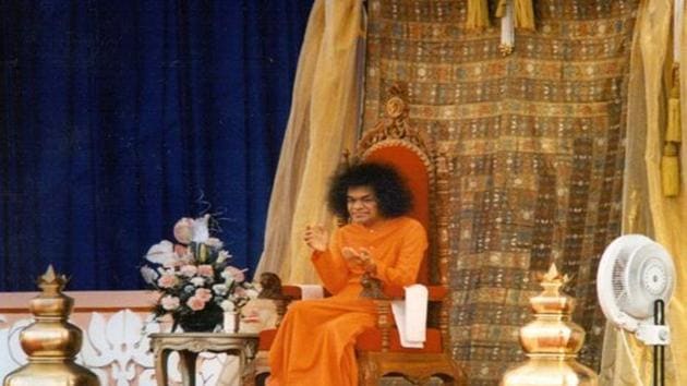 Sathya Sai Baba’s movement might become a worldwide religion, a CIA report said.(File Photo/Livemint)