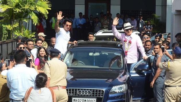 Actor Sonu Sood too joins in.