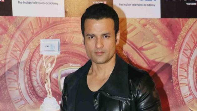 Swabhimaan actor Rohit Roy insists he will be a very bad contestant. Swabhimaan actor Rohit Roy insists he will be a very bad contestant.