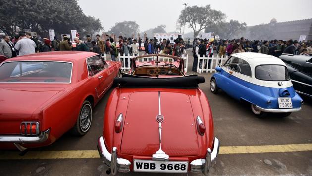 Vintage cars on display at the 21 Gun Salute International Vintage Car Rally & Concours Show 2016 at Red Fort.(Arun Sharma /HT FIle)