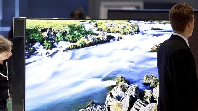 The screens will be 20 feet long and 10 feet wide, and each of them will cost ₹30 lakhs to the corporation (HT Photo) The screens will be 20 feet long and 10 feet wide, and each of them will cost ₹30 lakhs to the corporation (HT Photo)