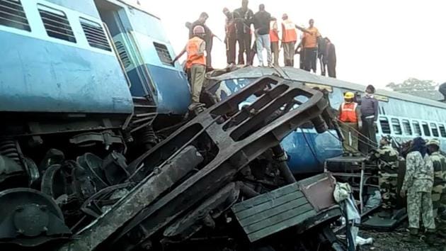 Jagdalpur-Bhubaneswar Hirakhand Express derails between Jamadaipur-Kuneru station near Raygada.(HT File Photo) Jagdalpur-Bhubaneswar Hirakhand Express derails between Jamadaipur-Kuneru station near Raygada.(HT File Photo)