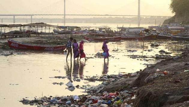 Ten ministries, including Ayush, human resources and development, and youth affairs, have come together to do their bit to achieve the target to transform Ganga into a pollution-free river by 2018. (Sheeraz Rizvi/HT File Photo) Ten ministries, including Ayush, human resources and development, and youth affairs, have come together to do their bit to achieve the target to transform Ganga into a pollution-free river by 2018. (Sheeraz Rizvi/HT File Photo)