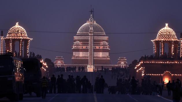 lluminated Rashtrapati Bhavan ahead of Republic Day Parade, at Rajpath. (Ravi Choudhary/HT Photo)