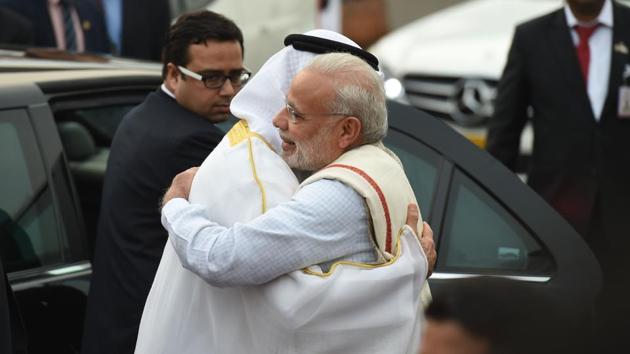 The Crown Prince of Abu Dhabi, Sheikh Mohammed Bin Zayed Al Nahyan, is greeted by Prime Minister Narendra Modi as he arrives at the air force station in New Delhi. (AFP Photo) The Crown Prince of Abu Dhabi, Sheikh Mohammed Bin Zayed Al Nahyan, is greeted by Prime Minister Narendra Modi as he arrives at the air force station in New Delhi. (AFP Photo)