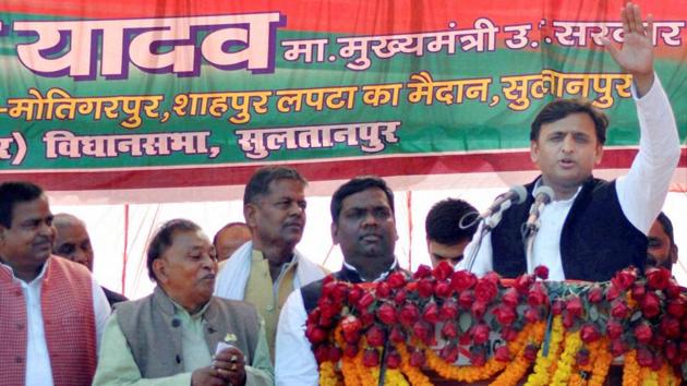 Uttar Pradesh chief minister Akhilesh Yadav addresses an election rally in Sultanpur. (PTI photo) Uttar Pradesh chief minister Akhilesh Yadav addresses an election rally in Sultanpur. (PTI photo)