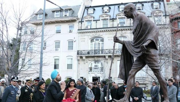 Indian Ambassador to the US Navtej Sarna paid floral tribute to the statue of Mahatma Gandhi in front of the embassy and unfurled the national flag in the presence of large number of Indian-Americans to celebrate the 68th Republic Day. (Twitter Photo) Indian Ambassador to the US Navtej Sarna paid floral tribute to the statue of Mahatma Gandhi in front of the embassy and unfurled the national flag in the presence of large number of Indian-Americans to celebrate the 68th Republic Day. (Twitter Photo)