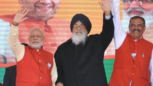 Prime Minister Narendra Modi (left) with Punjab CM Prakash Singh Badal (Centre) at an election rally in Jalandhar, Jan 27, 2017. (Pradeep Pandit / HT Photo) Prime Minister Narendra Modi (left) with Punjab CM Prakash Singh Badal (Centre) at an election rally in Jalandhar, Jan 27, 2017. (Pradeep Pandit / HT Photo)