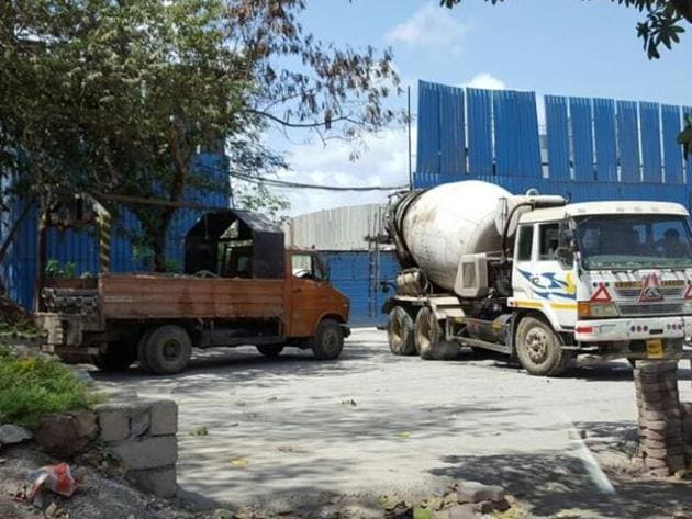 Environmental activists said the plants were served closure notices in January last year but obtained the MPCB’s consent to operate. (Photo for representation) Environmental activists said the plants were served closure notices in January last year but obtained the MPCB’s consent to operate. (Photo for representation)