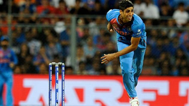 Ashish Nehra, making a comeback into the India national cricket team, went wicketless in the first T20I against England national cricket team in Kanpur.(Getty Images)