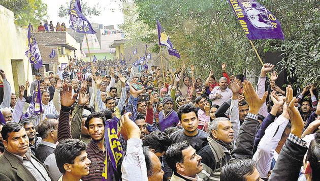 Officials said that many supporters and candidates, on a hectic campaign schedule, are violating the election code of conduct. District election officer Nidhi Kesarwani said that an election observer was appointed for Loni and Ghaziabad constituencies on Sunday. (Sakib Ali/HT) Officials said that many supporters and candidates, on a hectic campaign schedule, are violating the election code of conduct. District election officer Nidhi Kesarwani said that an election observer was appointed for Loni and Ghaziabad constituencies on Sunday. (Sakib Ali/HT)