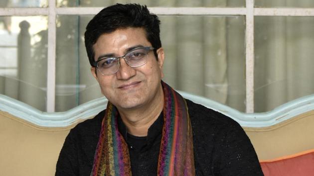 I am not an expert on the subject but I feel employment generation for young ones is very important says Prasoon Joshi. (Saumya Khandelwal/HT File PHOTO) I am not an expert on the subject but I feel employment generation for young ones is very important says Prasoon Joshi. (Saumya Khandelwal/HT File PHOTO)