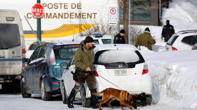 Police officers patrol the perimeter at the scene of a fatal shooting at the Islamic Cultural Centre of Quebec in Quebec City, Canada, on January 30, 2017. (Reuters) Police officers patrol the perimeter at the scene of a fatal shooting at the Islamic Cultural Centre of Quebec in Quebec City, Canada, on January 30, 2017. (Reuters)