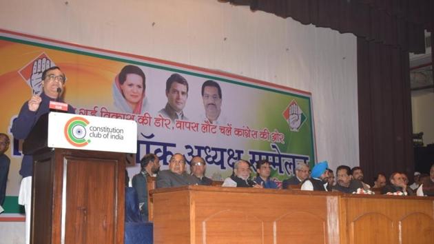 Ajay Maken released a booklet containing what it as dubbed the chargesheet against AAP national convener and Delhi chief minister Arvind Kejriwal, titled “Kejriwal ke Bhrashtachar, Mauj Kare Rishtedar”. Ajay Maken released a booklet containing what it as dubbed the chargesheet against AAP national convener and Delhi chief minister Arvind Kejriwal, titled “Kejriwal ke Bhrashtachar, Mauj Kare Rishtedar”.