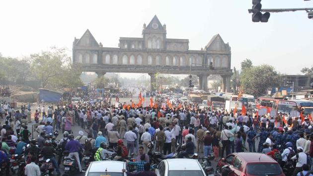 The protest at Dahisar check naka. (Pramod Thakur/HT PHOTO)