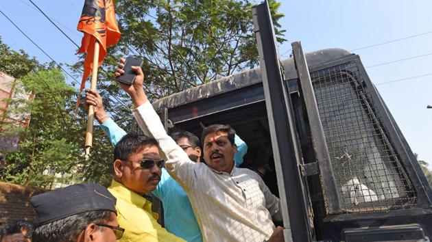 in Mumbai, the protests were staged at arterial roads at Bhandup, Dahisar, Mulund, near Shivaji statue in Chembur, Jogeshwari Vikhroli Link Road and Dadar TT. (Pratik Chorge/HT PHOTO)