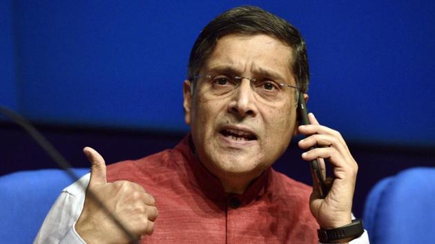 Chief economic adviser Arvind Subramanian addresses media on the Economic survey in New Delhi.(Arun Sharma/HT Photo) Chief economic adviser Arvind Subramanian addresses media on the Economic survey in New Delhi.(Arun Sharma/HT Photo)