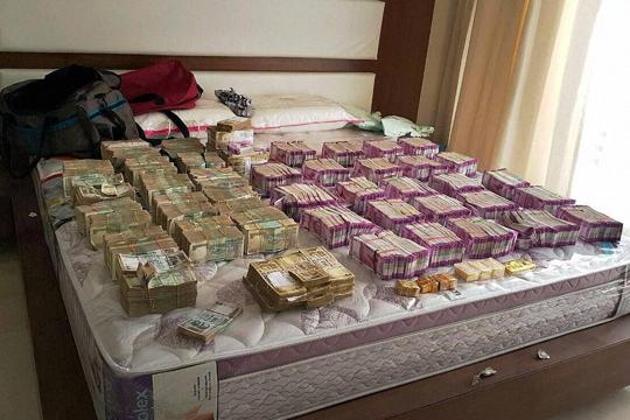 The Election Cocktail Rs 100cr Cash Booze Worth Rs 32cr Seized In 5 States Hindustan Times Prime minister narendra modi on tuesday announced a package worth rs 20 lakh crore to help those impacted by coronavirus. hindustan times
