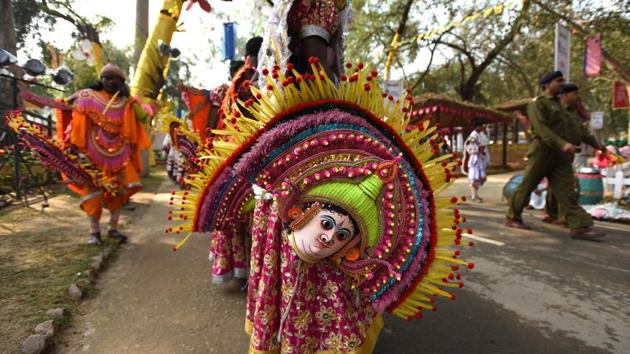 An ethnic fashion show is also organised on 11th of February in which leading fashion designers, choreographer and models will display the cultural strength of the state. (Virendra Singh Gosain/HT PHOTO)