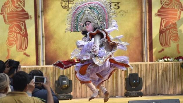 An 18-foot statue of Birsa Munda has been erected at Surajkund. (Virendra Singh Gosain/HT PHOTO)