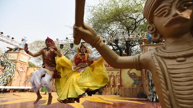 Artists from Haryana perform during the mela. (Virendra Singh Gosain/HT PHOTO)
