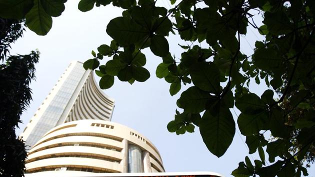 The Bombay Stock Exchange building. Shares were volatile ahead of the Union Budget presentation(AFP)