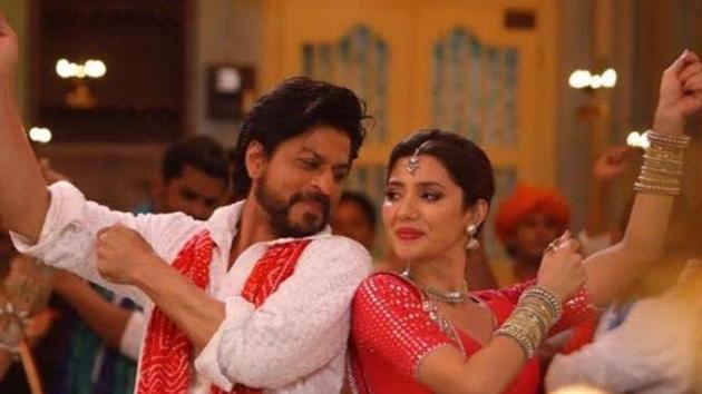 Pakistani actor Mahira Khan plays Shah Rukh Khan’s love interest in Raees. Pakistani actor Mahira Khan plays Shah Rukh Khan’s love interest in Raees.