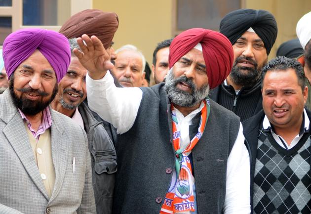 Former Indian hockey team skipper Pargat Singh is defending his seat from Jalandhar Cantonment seat. Earlier he won as a SAD candidate and this time he is contesting on Congress ticket. (Anil Dayal/HT)