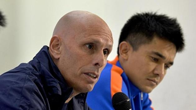 Indian football team coach Stephen Constantine said the side, led by Sunil Chhetri (R), has a great chance to advance from Group A of the 2019 AFC Asian Cup qualifiers.(Getty Images)
