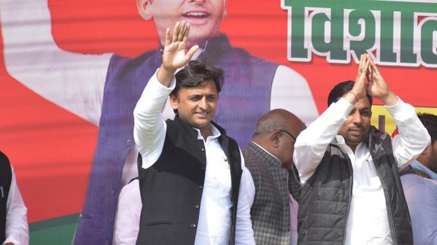 Akhilesh held a rally in Masuri area of Ghaziabad on Wednesday. (Sakib Ali/HT Photo) Akhilesh held a rally in Masuri area of Ghaziabad on Wednesday. (Sakib Ali/HT Photo)