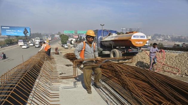The 2017-18 budget displays government’s growth and investment credentials. This should, therefore, spur private investment, which will get a fillip from the “crowding in” nature of ramped up public capital expenditure(AP) The 2017-18 budget displays government’s growth and investment credentials. This should, therefore, spur private investment, which will get a fillip from the “crowding in” nature of ramped up public capital expenditure(AP)