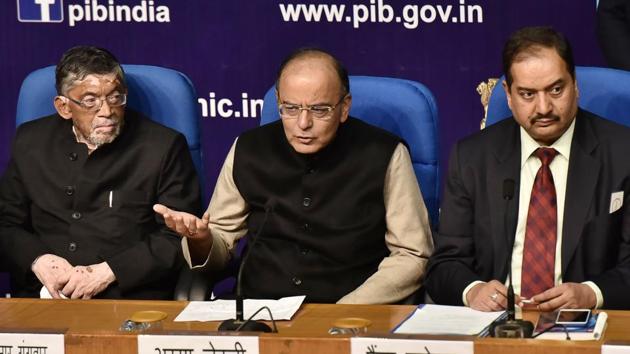 Union minister for finance Arun Jaitley addressing a post-budget press conference, in New Delhi. (Sanjeev Verma/HT PHOTO) Union minister for finance Arun Jaitley addressing a post-budget press conference, in New Delhi. (Sanjeev Verma/HT PHOTO)