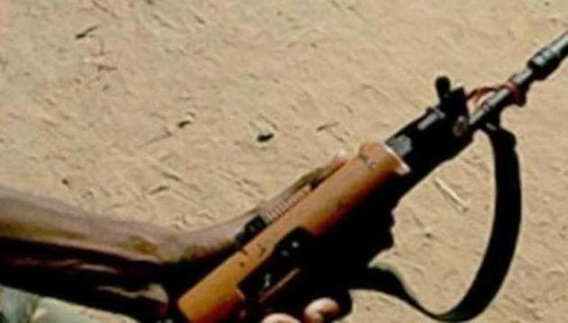 Maoists attacked the camp office of the construction firm on Grand Trunk Road in Gaya district and torched a mixer machine and a roller.(HT Photo/Representative image)