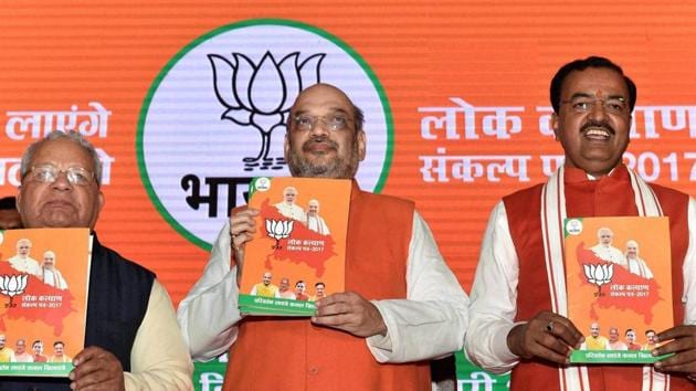 BJP leaders release party manifesto for the upcoming Uttar Pradesh assembly elections.(PTI photo)