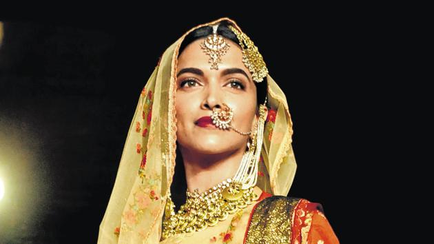 Filmmaker Sanjay Leela Bhansali’s controversial period drama, Padmavati, features actors Deepika Padukone, Ranveer Singh and Shahid Kapoor in lead roles. (Parveen Kumar/HT Photo) Filmmaker Sanjay Leela Bhansali’s controversial period drama, Padmavati, features actors Deepika Padukone, Ranveer Singh and Shahid Kapoor in lead roles. (Parveen Kumar/HT Photo)